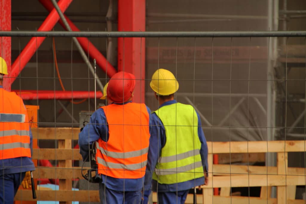 Montugar, mantenimiento de estructuras metálicas en Pontevedra