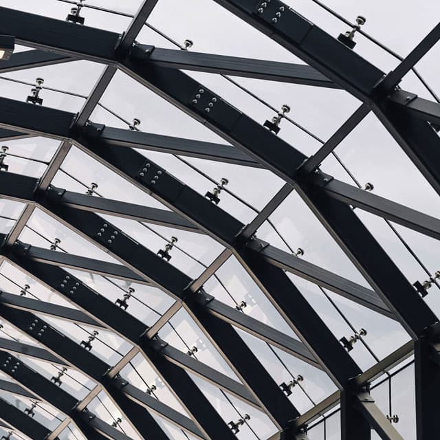 Diseño y montaje de estructuras metálicas en Pontevedra