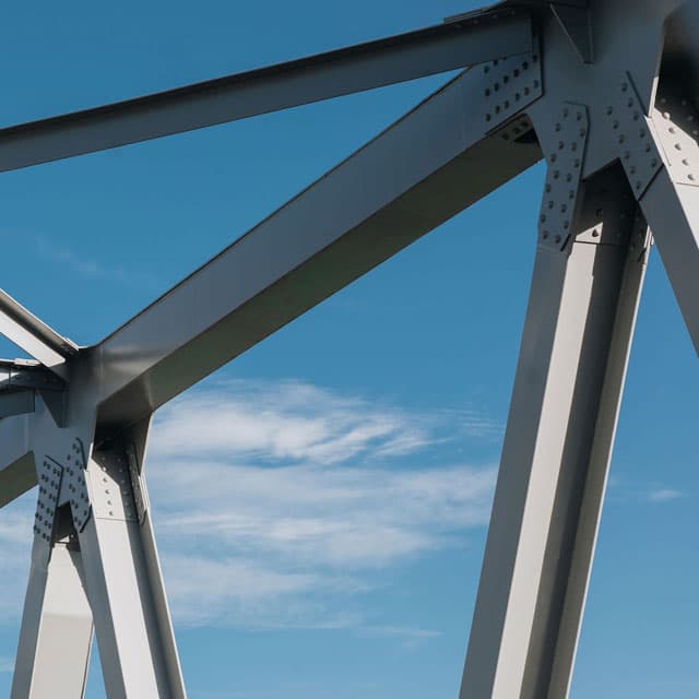Instalación de estructuras metálicas en Pontevedra